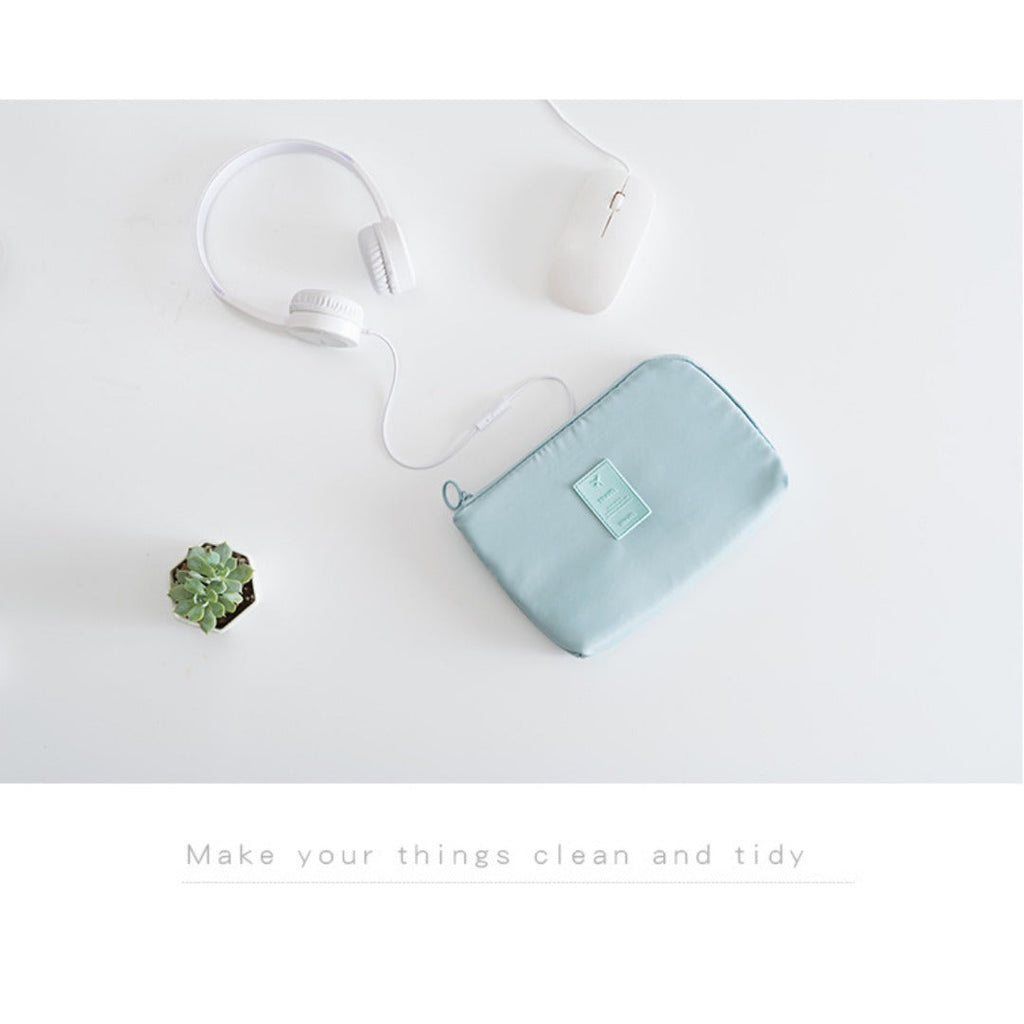 GMA Travel Tech Organizer